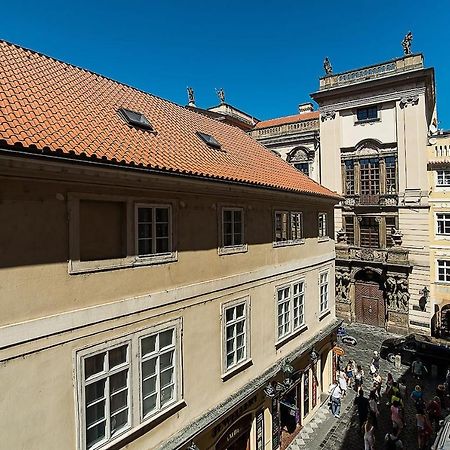 Newly Renovated 1-Bed Apartment At Charles Bridge 布拉格 外观 照片